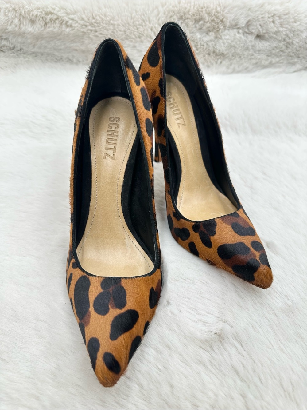 Schutz Lola Leopard‎ Pumps Size 8 NWT Pointed Toe Stiletto Heels
